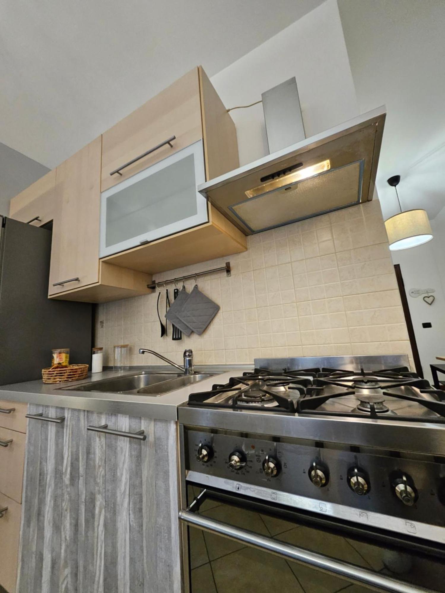 Divina House Daire Marino Dış mekan fotoğraf